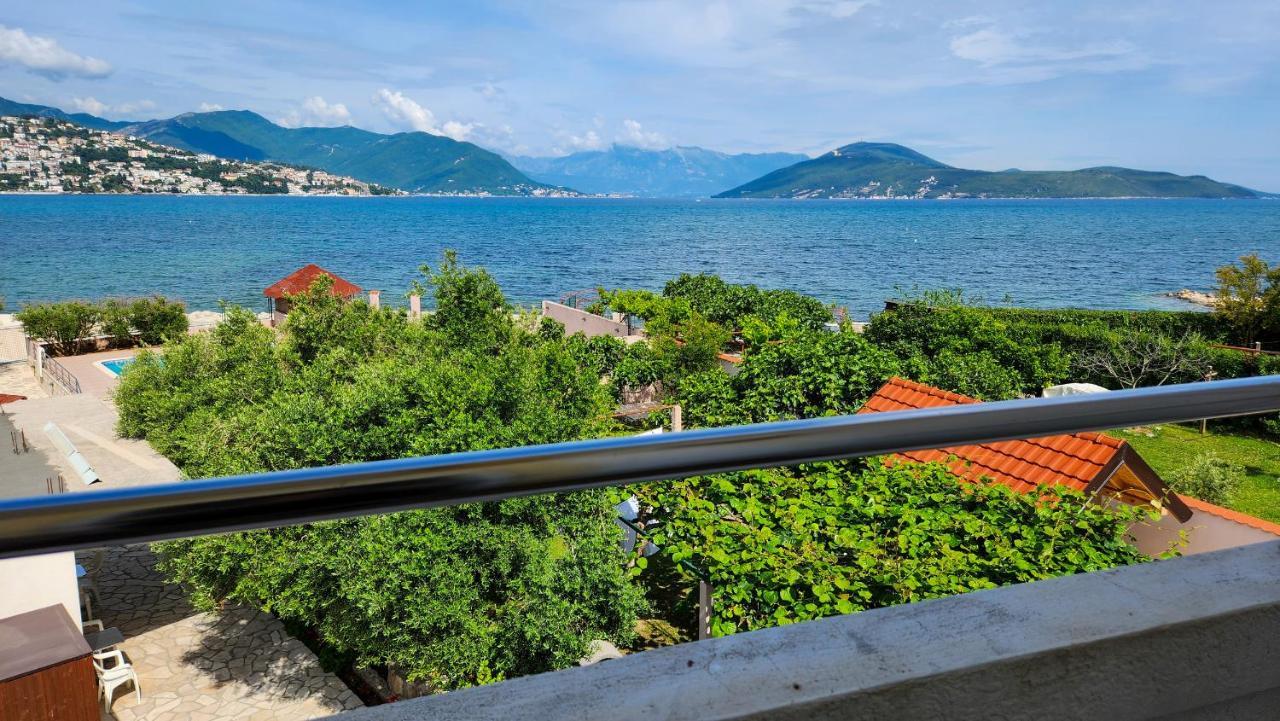 Apartments Maxi Katic Herceg Novi Exterior photo